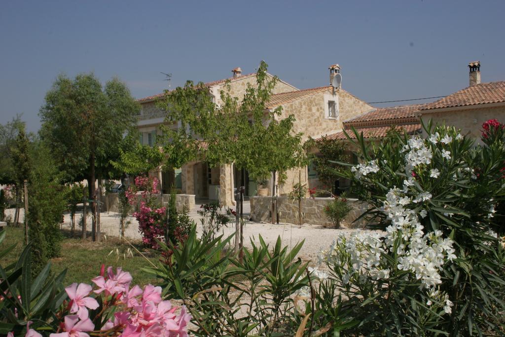Locations Des Alpilles Apartment Saint-Remy-de-Provence Luaran gambar