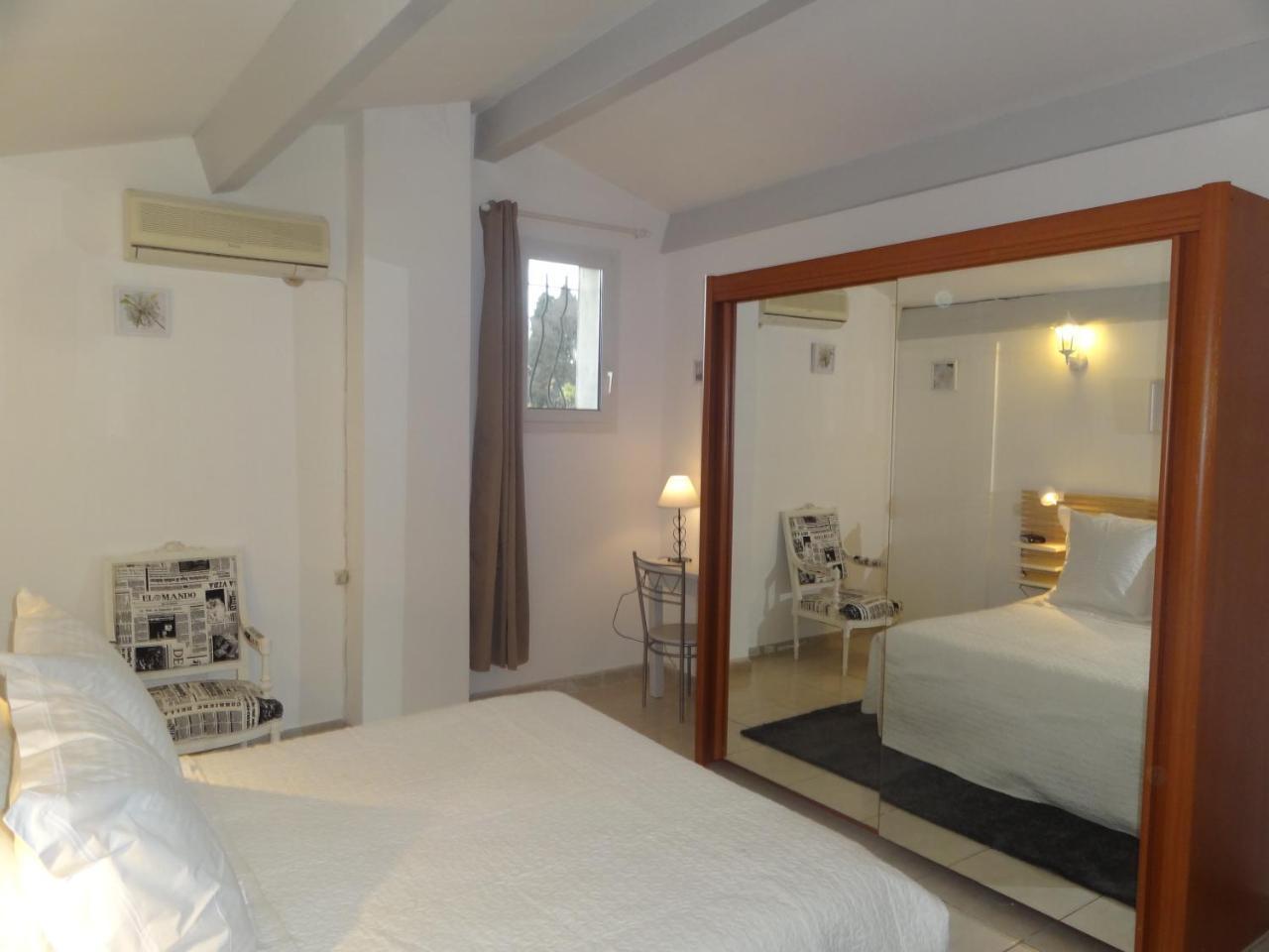 Locations Des Alpilles Apartment Saint-Remy-de-Provence Luaran gambar